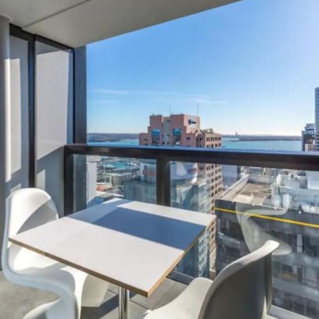 Skytower View And Seaview 2 Bedroom Apartment โอ๊คแลนด์ ภายนอก รูปภาพ