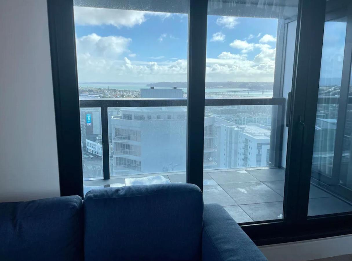 Skytower View And Seaview 2 Bedroom Apartment โอ๊คแลนด์ ภายนอก รูปภาพ
